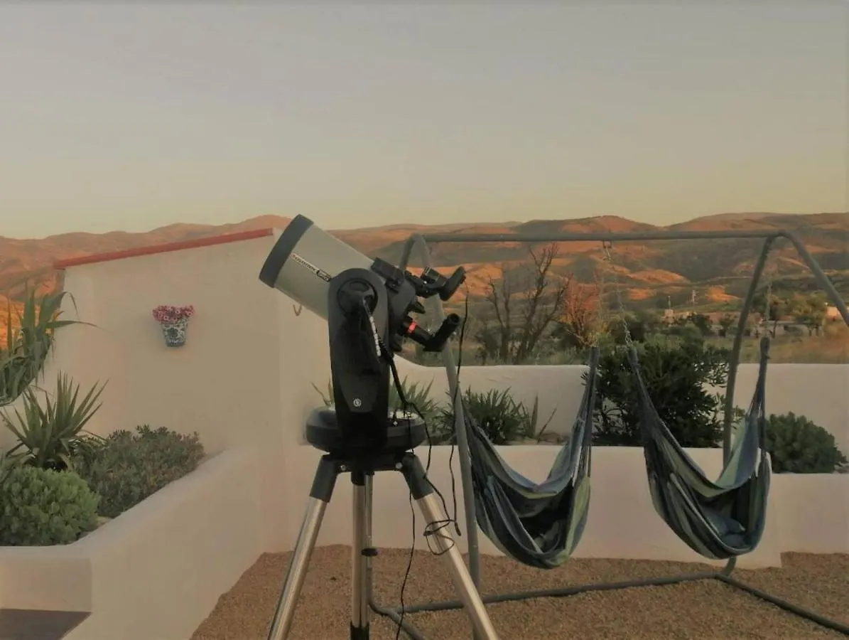 2-Bed Villa With Pool Garden & Parking Near Seron 0*,